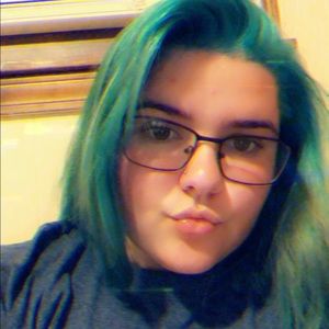 Meet your Posher, Zoe